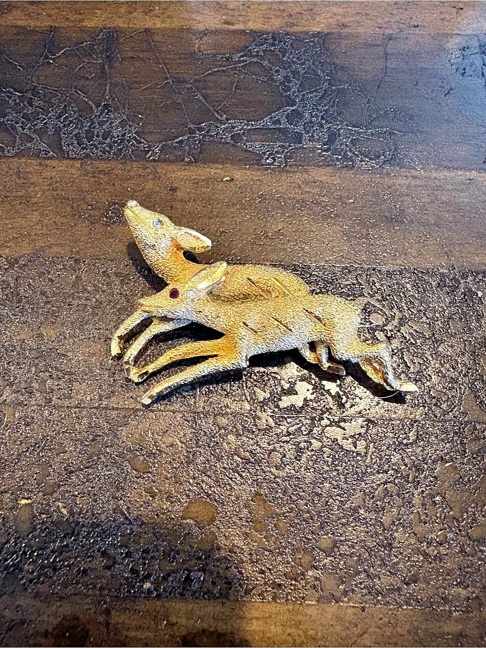BSK Leaping Deer Fawn Brooch Gold